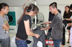干洗店技术学习如何织补衣物？
