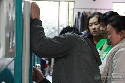 干洗技术要学多长时间   干洗店技术培训